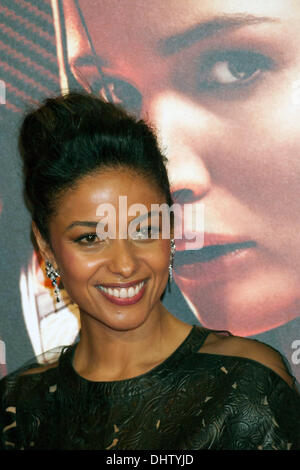 Meta Golding assiste à la première de 'The Hunger Games : Catching Fire' (Los Juegos del Hambre : En Llamas) au Cine Callao le 13 novembre 2013 à Madrid, Espagne Banque D'Images