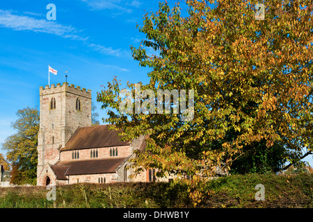 Soleil d'automne sur l'église de Saint Grégoire, près de Bridgnorth, Shropshire, Angleterre Banque D'Images