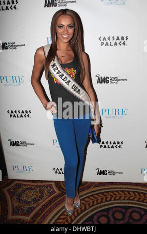 Miss NEVADA USA, Jade Kelsall à l'intérieur de la boîte de nuit Pure Caesars Palace Las Vegas, Nevada - 27.05.12, Banque D'Images