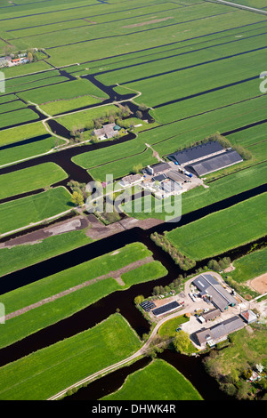 Pays-bas, a existé que 6 ans, les fermes de polder. Aerial Banque D'Images