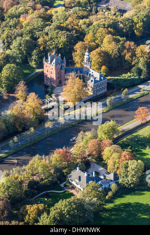 Pays-bas, Breukelen, vue aérienne du château Nyenrode Nijenrode ou et le parc. Accueil à l'Université de Nyenrode Business Banque D'Images