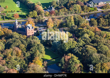 Pays-bas, Breukelen, vue aérienne du château Nyenrode Nijenrode ou et le parc. Accueil à l'Université de Nyenrode Business Banque D'Images