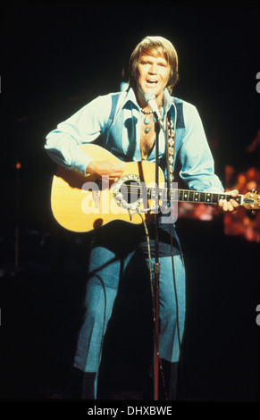 GLEN CAMPBELL US musicien country à propos de 1985 Banque D'Images