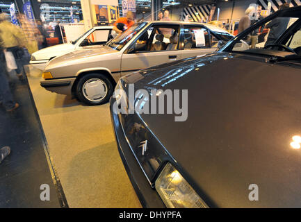 Birmingham, UK. 16 Nov, 2013. Classic et voitures anciennes sur l'affichage à l'assurance-Lancaster Classic Car Show NEC de Birmingham. Citroen CX Crédit : Matthew Richardson/Alamy Live News Banque D'Images