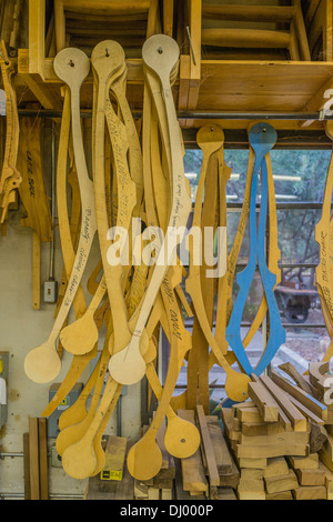 Les modèles en bois dans la région de Sam Maloof's shop de la célèbre artiste/menuisier Sam Maloof. Banque D'Images