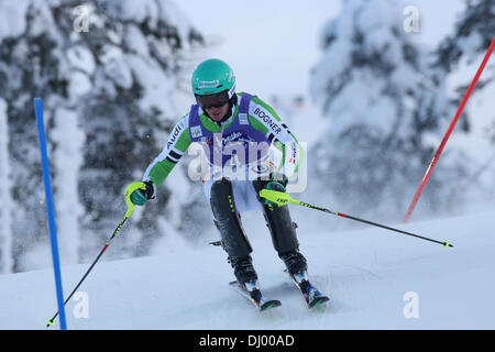Levi, Finlande. 17 novembre, 2013. Felix Neureuther de l'Allemagne pendant la Coupe du Monde de ski alpin, AUDI FIS men's course de slalom le 17 novembre, 2013 à Levi en Finlande. Credit : Yoshio Takusagawa/ESPA/Alamy Live News Banque D'Images