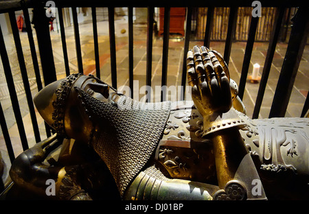 Tombe du Prince Noir La Cathédrale de Canterbury Banque D'Images