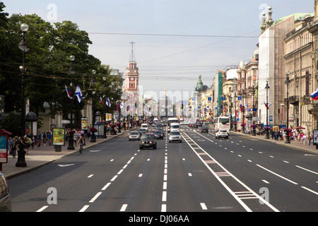 Nevsky Prospect, rue main dans la ville de Saint-Pétersbourg, Russie Banque D'Images