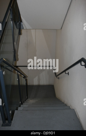 Escalier de l'Ibis Budget Hotel, Leeds, West Yorkshire, Royaume-Uni Banque D'Images