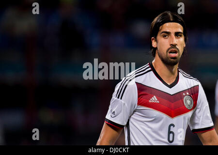 Sami Khedira (GER), le 15 novembre 2013 - Football : match amical entre l'Italie 1-1 Allemagne au stade Giuseppe Meazza à Milan, Italie. (Photo de Maurizio Borsari/AFLO) Banque D'Images