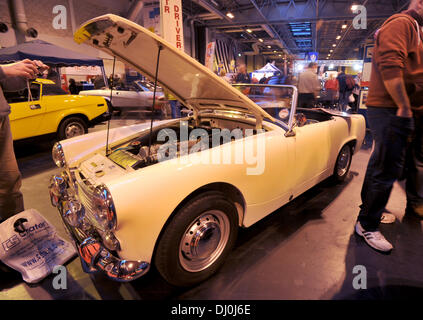 Birmingham, UK. 16 novembre 2013. Classic et voitures anciennes sur l'affichage à l'assurance-Lancaster Classic Car Show NEC de Birmingham. © Matthew Richardson/Alamy Live News Banque D'Images