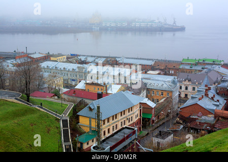 Maisons sur la rivière Oka, Nizhny Novgorod, Russie Banque D'Images