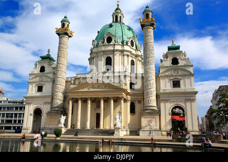 Karlskirche (St. Charles's Church), Vienne, Autriche Banque D'Images