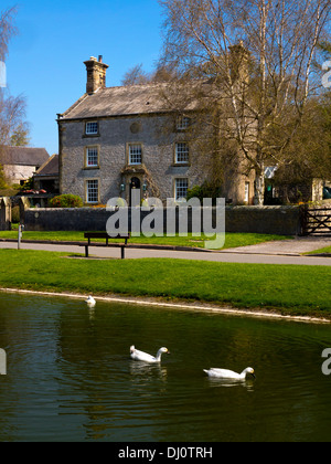 La Canardière à Hartington village dans le parc national de Peak District Derbyshire, Angleterre, Royaume-Uni Banque D'Images