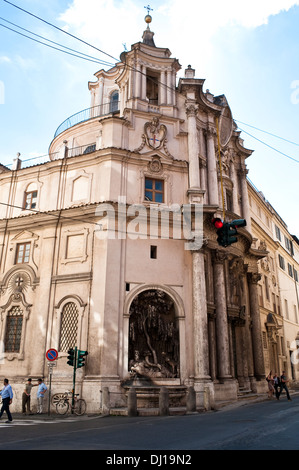 Eglise de Saint Charles des quatre fontaines -San Carlino alle Quattro Fontane sur la Via del Quirinale, Rome, Italie Banque D'Images
