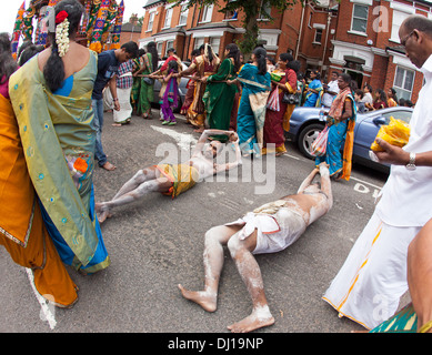 Le matériel roulant à l'Pèlerins Rath Yatra festival hindou de la Temple Murugan le nord de Londres UK Banque D'Images