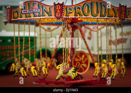Cirque miniature, carnival manèges forains et à la main vu dans un show event. Banque D'Images