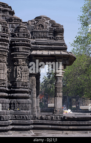 Shiv Mandir, Ambarnath, Maharashtra, Inde. Vue générale montrant le sud de l'entrée. Banque D'Images