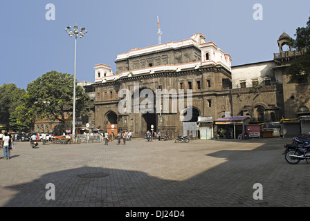 Mandap Bhavani- Mumbai. Entrée de mahalaxmi temple. (Vue de l'intérieur le temple complexe) Maharashtra, Inde Banque D'Images