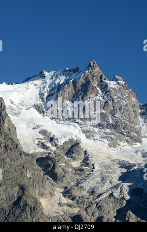 Pic de La Meije et des glaciers du parc national des Écrins Hautes-Alpes Alpes France Banque D'Images