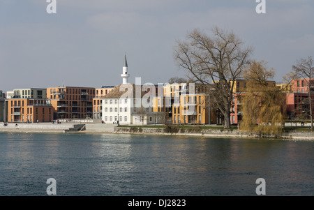 Konstanz, Allemagne : quartier moderne sur le Rhin Banque D'Images