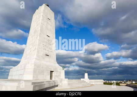 Le Monument des frères Wright, Wright Brothers National Memorial, Kill Devil Hills, North Carolina, USA Banque D'Images