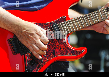 guitare rouge Banque D'Images