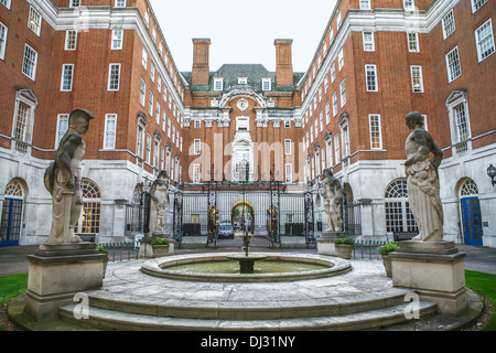 BMA House un bâtiment classé grade II conçu par Sir Edwin Lutyens, accueil à l'Association médicale britannique depuis 1925. Banque D'Images