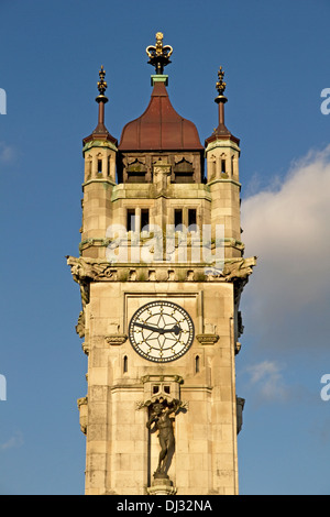Whitehead Clock Tower dans la tour ( ou Whitehead) Jardins, Bury, Greater Manchester, Angleterre, RU Banque D'Images