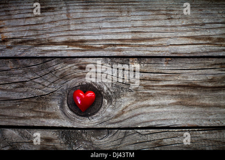 Valentines Day background avec coeur sur un bureau en bois Banque D'Images