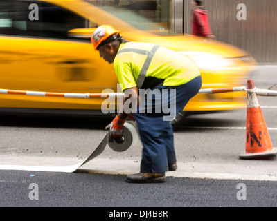 Travaux de réparation sur la Cinquième Avenue, NYC Banque D'Images