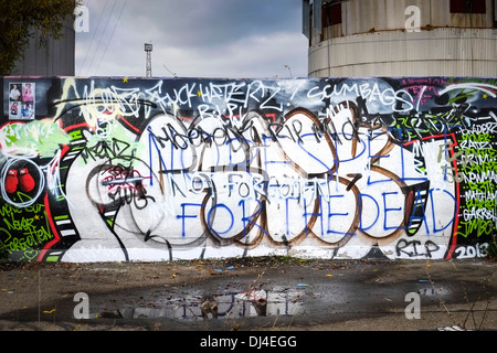 Graffiti sur un mur. Banque D'Images