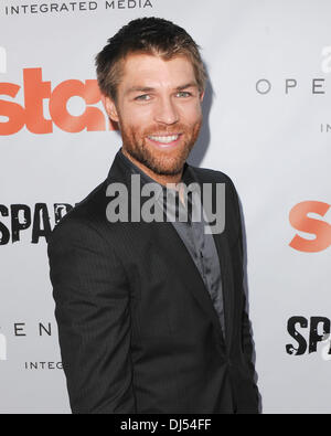 Liam MCINTYRE Dans le Starz célébrer Kirk Douglas et 'Spartacus' à l'Academy of Television Arts & Sciences' dans la Leonard H. Goldenson Theatre. Hollywood, Californie - 31.05.12 Banque D'Images