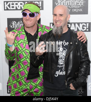 Corey Taylor de Slipknot et Scott Ian d'Anthrax Kerrang ! Les bourses détenues à la brasserie - Arrivées Londres, Angleterre - 07.06.12 Banque D'Images