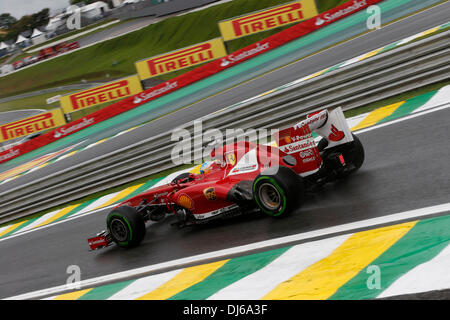 San Paulo, Brésil. 22 nov., 2013. Sport Automobile : Championnat du Monde de Formule 1 de la FIA 2013, Grand Prix du Brésil, # 3 Fernando Alonso (ESP, la Scuderia Ferrari), Crédit photo : dpa alliance/Alamy Live News Banque D'Images