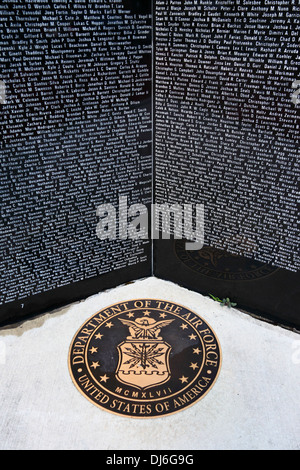 Noms des membres de l'US Air Force qui sont morts en Irak et en Afghanistan à l'époque de la guerre du Golfe, Cumberland , Maryland , Etats-Unis Banque D'Images