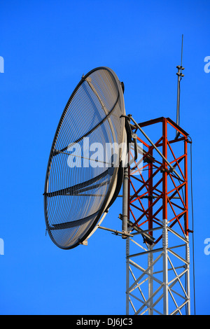 Antenne parabolique Banque D'Images