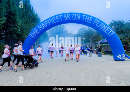 Le 5k Color Run, Vancouver, août 2013. happiest 5k sur la planète Banque D'Images