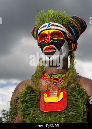 L'homme de tribu, Groupe Singsing - Goroka Show, Papouasie Nouvelle Guinée Banque D'Images