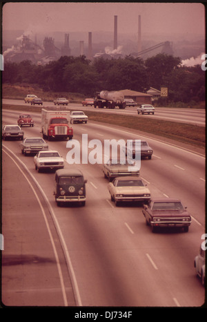 Obscurcit l'HORIZON DE SMOG de Birmingham. L'ABONDANCE DE LA VILLE DE CHARBON, DE FER ET DE CALCAIRE PREND EN CHARGE DE L'ACIER AMÉRICAINE DEUX . 455 Banque D'Images