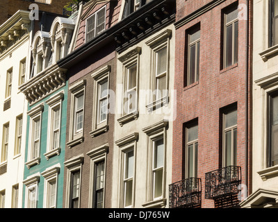 Pierres à sourcils dans le quartier historique de Murray Hill, New York, États-Unis Banque D'Images