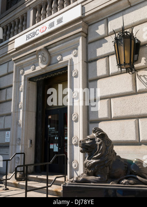 HSBC Bank Branch Front Door à Chinatown, New York Banque D'Images