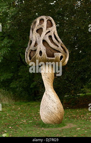 Willow Sculpture de morilles, Jardins botaniques royaux de Kew. Banque D'Images