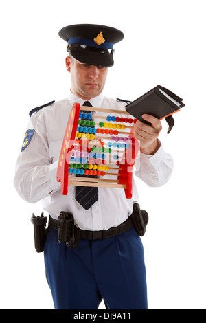 Agent de police néerlandais compte cadeaux quotas avec abacus sur fond blanc Banque D'Images