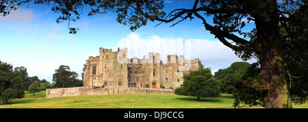 Raby Castle, Staindrop, Darlington, Durham County, Angleterre, Grande-Bretagne, Royaume-Uni Banque D'Images