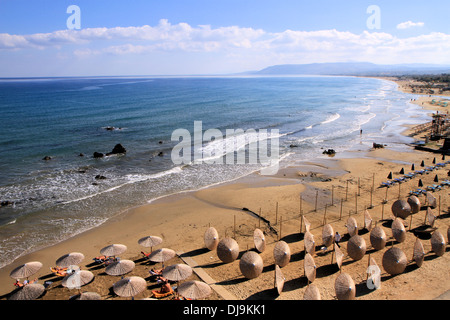 Plage de Platanias sur la partie nord de la Crète, Grèce Banque D'Images