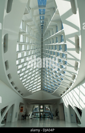 Dans le Hall Windhover Milwaukee Art Museum. Banque D'Images