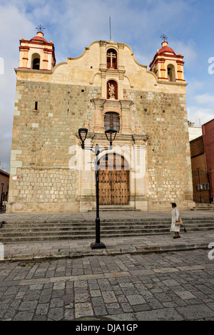 Le Temple de la Preciosa Sangre de Cristo ou Temple du sang du Christ dans le quartier historique de Oaxaca, Mexique. Banque D'Images