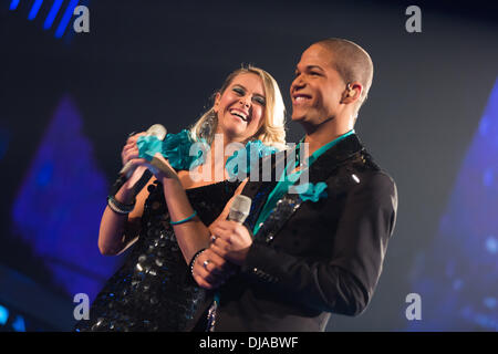 Fabienne Rothe, Jesse Ritch à RTL Allemand TV show "Deutschland sucht den Superstar" à Coloneum mmc. Cologne, Allemagne - 31.03.2012 Banque D'Images