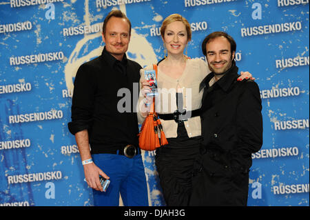 Klaus Unrath, Elna-Margret zu Bentheim et Ivan Strano lors de la première du film 'Russendisko" au CineStar Sony Centre de cinéma. Berlin, Allemagne - 21.03.2012 Banque D'Images